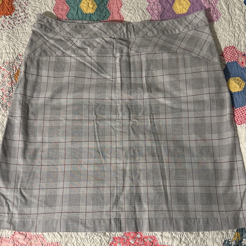 Royal Robbins Gray Plaid A-Line Skirt - Picture 6 of 10